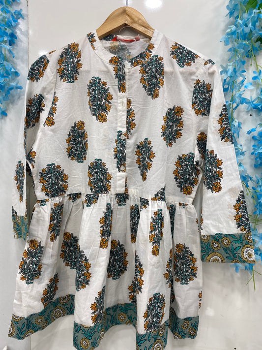 🔋 THRIVE Bundle: for when you’re done being average, and ready to do it with better lighting